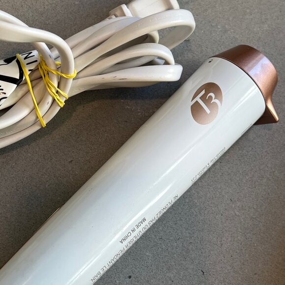 T3 Whirl Interchangeable Styling Wand, White/Rose Gold, Two Wand Barrels - Picture 2 of 6
